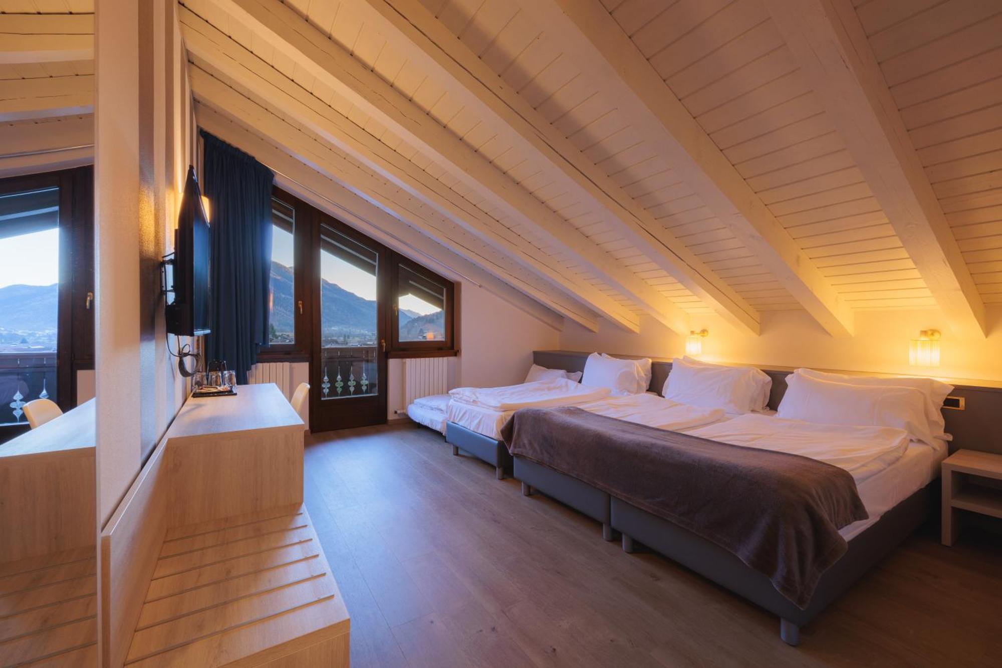 Hotel Binelli Pinzolo Zewnętrze zdjęcie